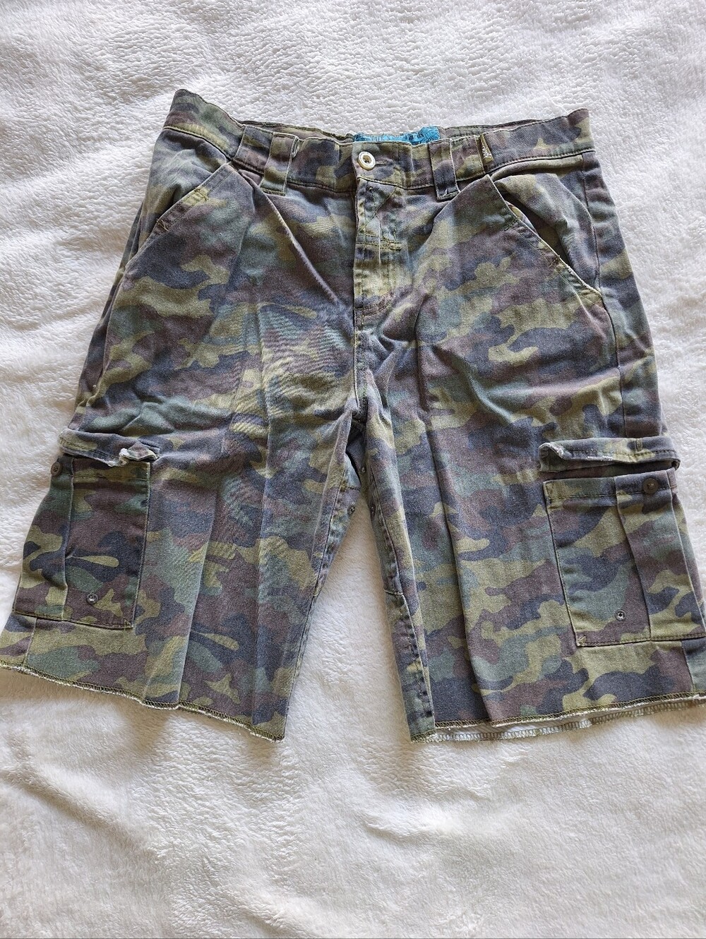 Jack's Surfboards Boys Camo Cargo Shorts Size 25 Youth Fits Size 14-16 XL